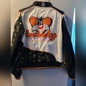 vintage Lot_29 Sylvester and Tweety jacket NO OFFERS FOR THIS ITEMS